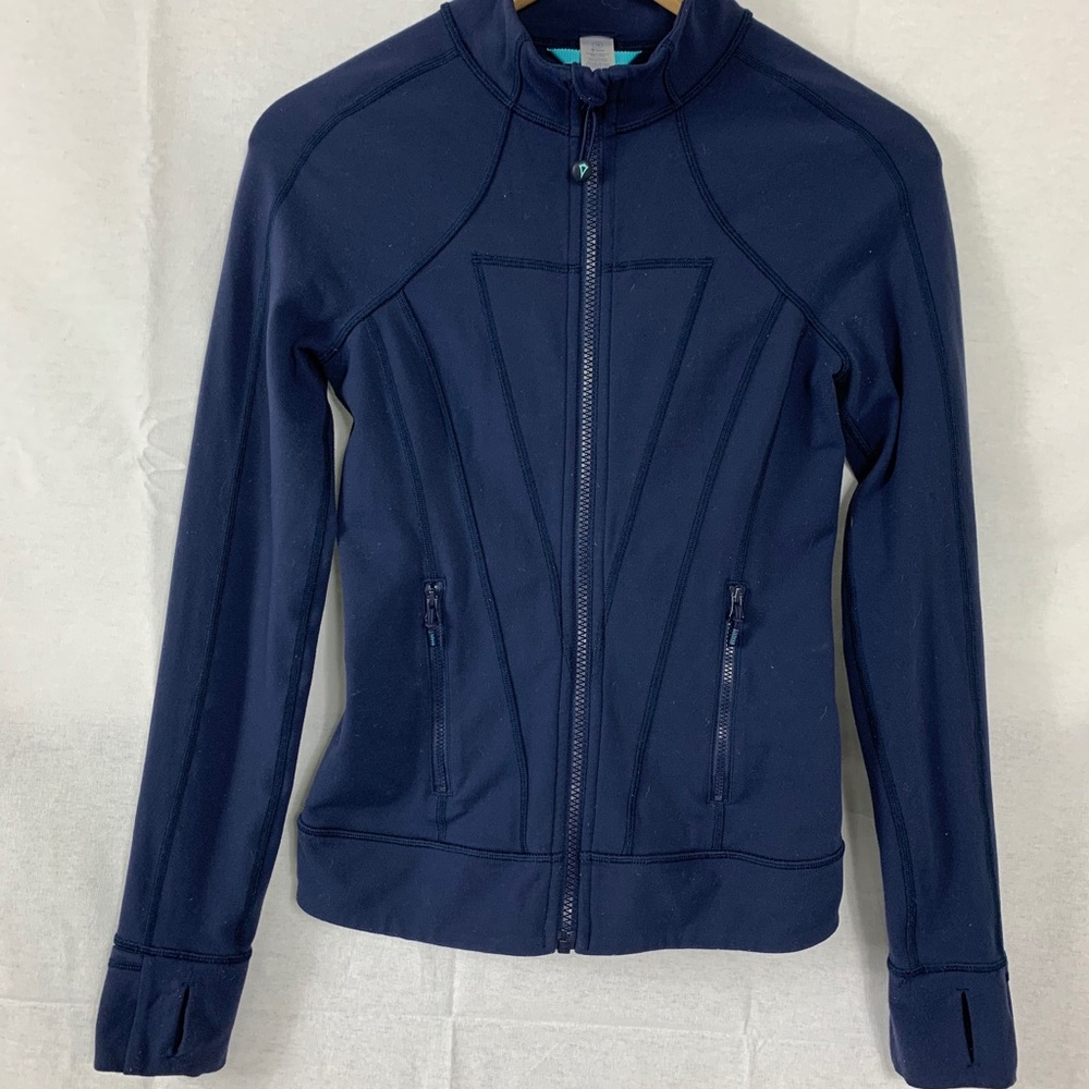 Ivivia athletic jacket size 12 girls. EUC